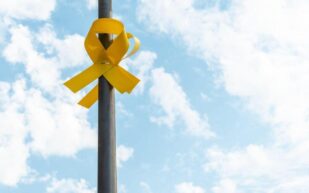 Setembro Amarelo é mais que conscientização: sua equipe se sente acolhida?