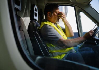 Como reduzir falhas humanas no transporte e aumentar a segurança?